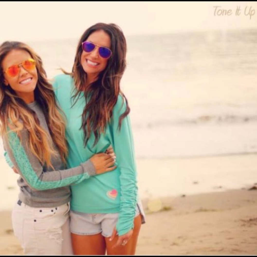 Special Ed. TIU Yoga Pullover Sweater x2 & Bag OBO